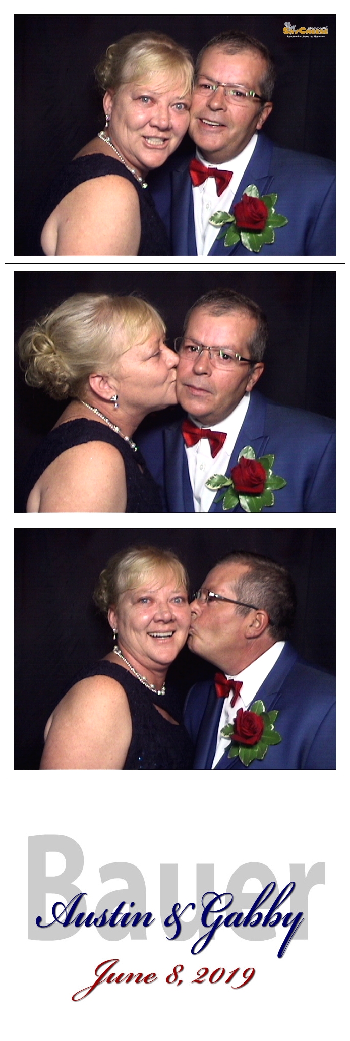 Bauer / Gregory Wedding  | View more photos from the event at gallery.saycheesephotobooth.com/u/SayCheesePhotoBooth/Bauer-Gregory-Wedding